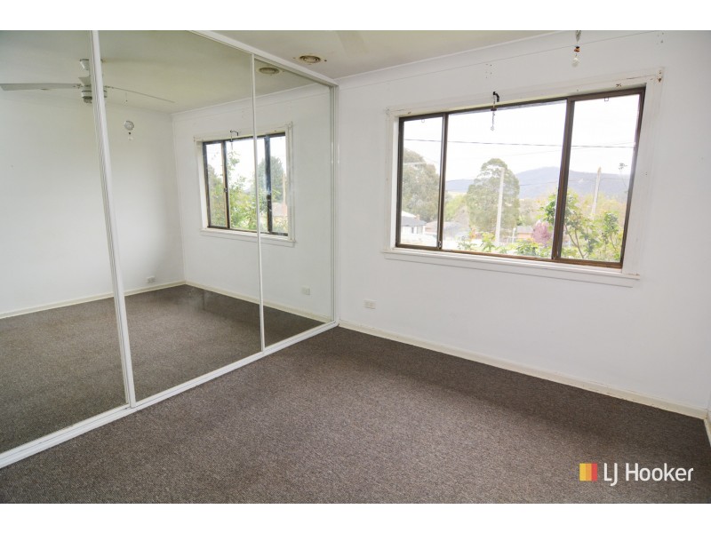 54 Landa Street, Lithgow NSW 2790