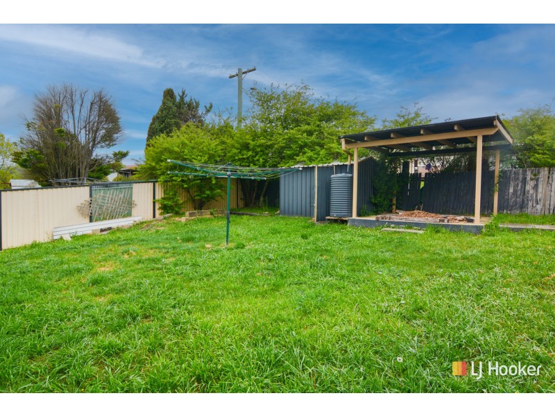 54 Landa Street, Lithgow NSW 2790