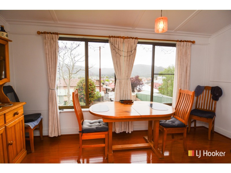 22 Hill Street, Lithgow NSW 2790
