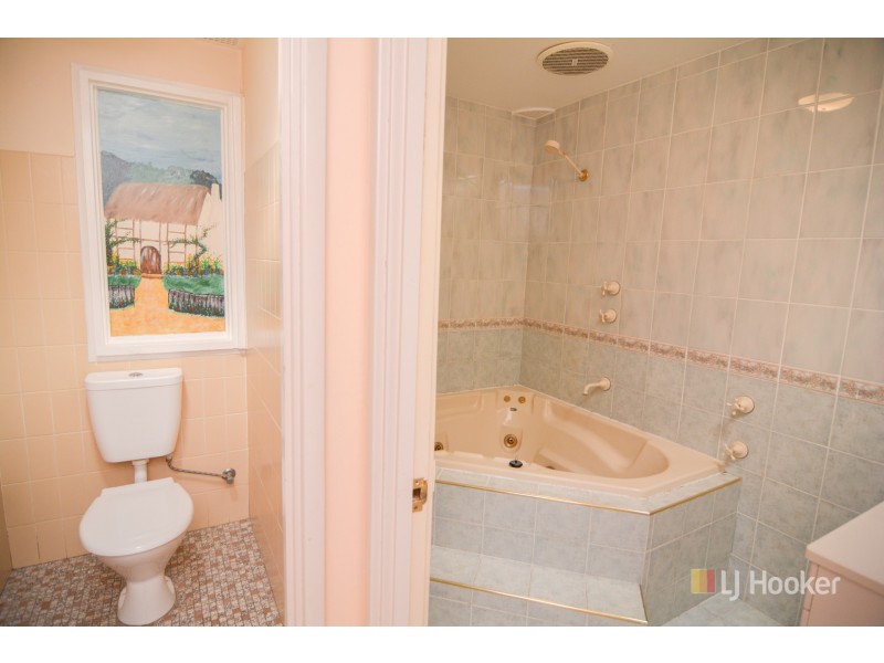 14 Heffernan Place, Lithgow NSW 2790
