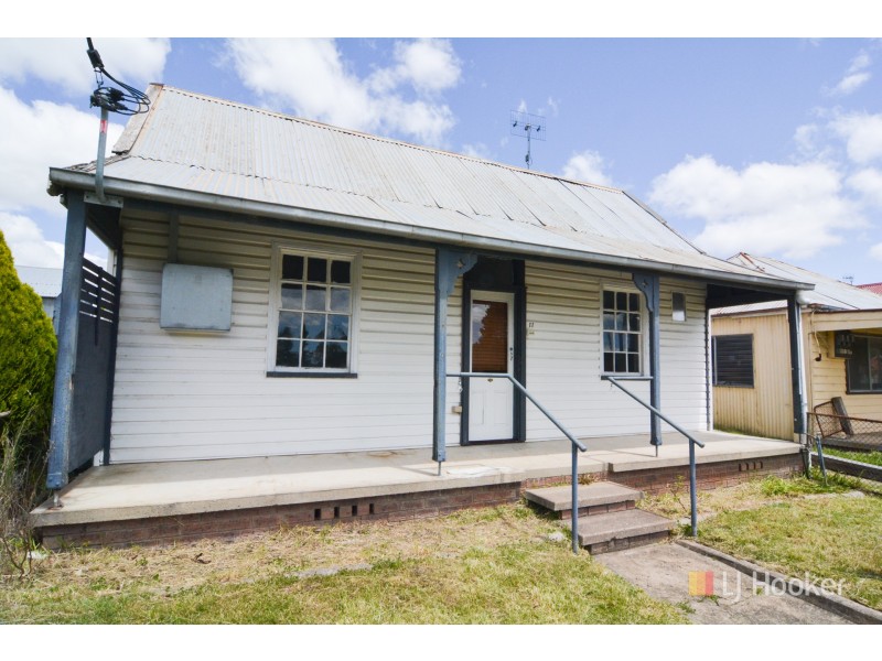 11 Williwa Street, Portland NSW 2847