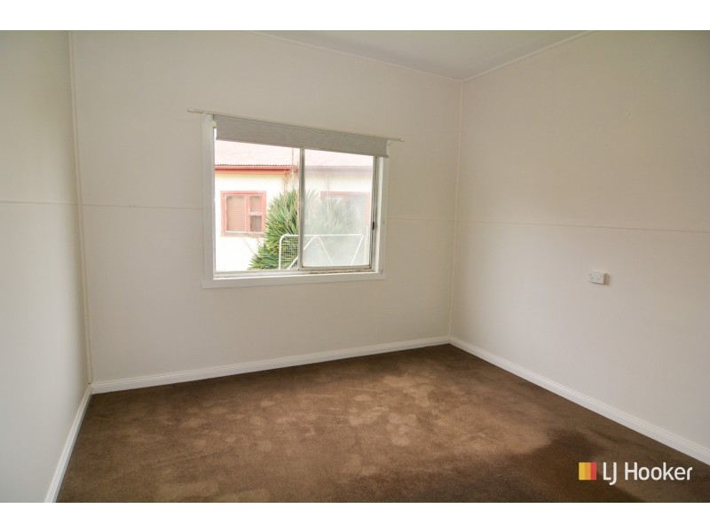 2b Coalbrook Street, Lithgow NSW 2790