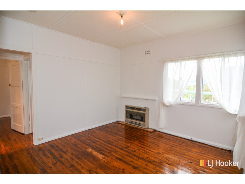 20 Tweed Road, Lithgow NSW 2790