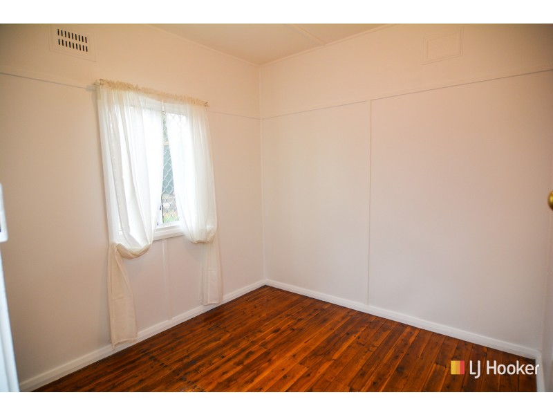 20 Tweed Road, Lithgow NSW 2790