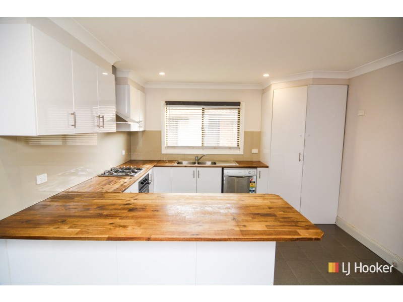 24 Bent Street, Lithgow NSW 2790
