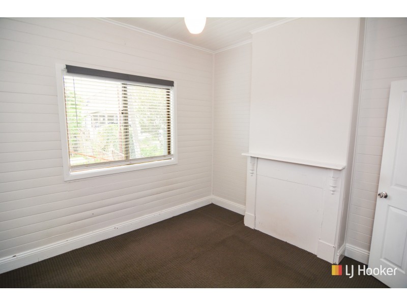 24 Bent Street, Lithgow NSW 2790