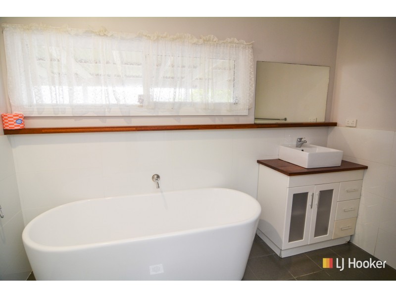 24 Bent Street, Lithgow NSW 2790