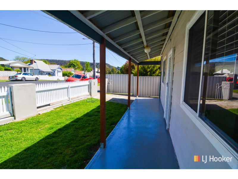 24 Bent Street, Lithgow NSW 2790