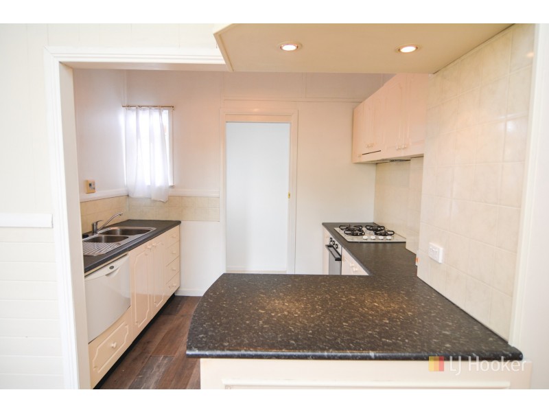 107 Martini Parade, Lithgow NSW 2790