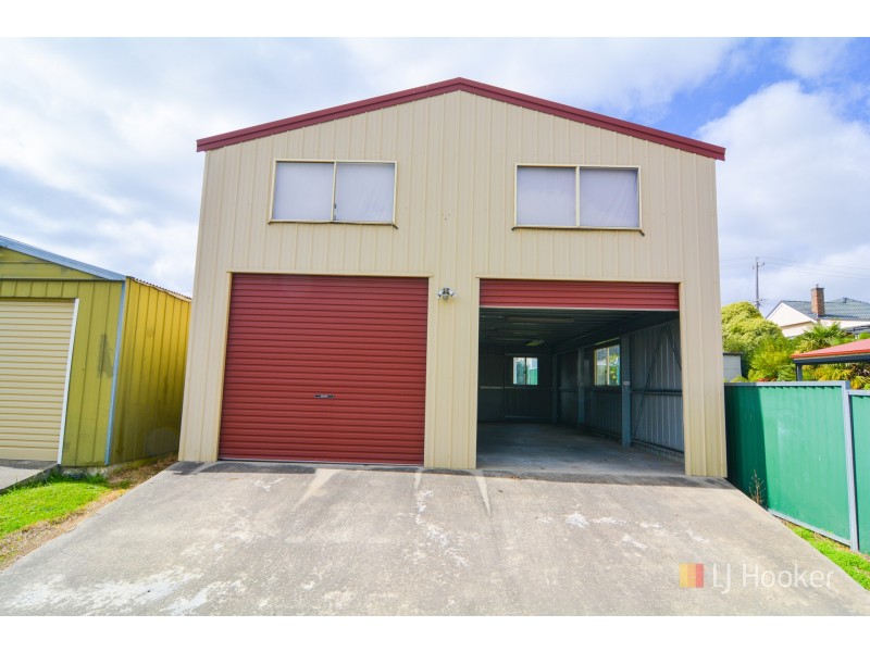 107 Martini Parade, Lithgow NSW 2790