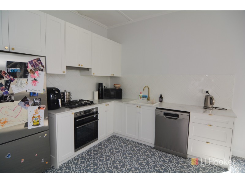 17 Atkinson Street, Lithgow NSW 2790