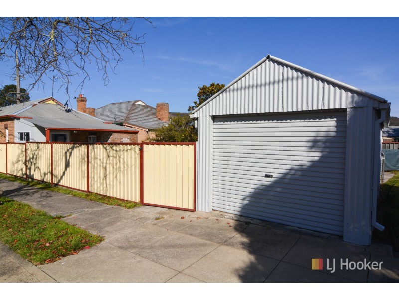 17 Atkinson Street, Lithgow NSW 2790
