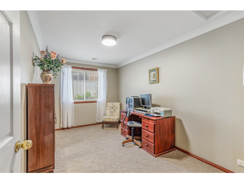 11 Acacia Close, Lithgow NSW 2790