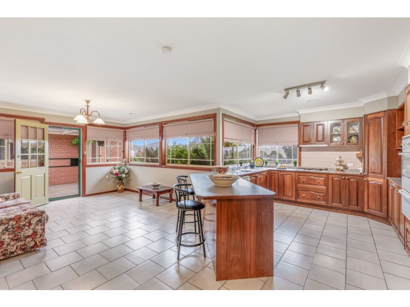 11 Acacia Close, Lithgow NSW 2790