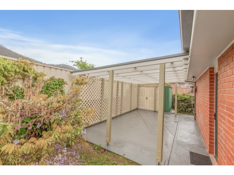 11 Acacia Close, Lithgow NSW 2790