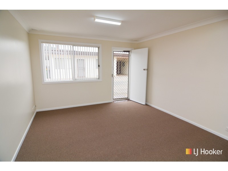 2/62 Tank Street, Lithgow NSW 2790