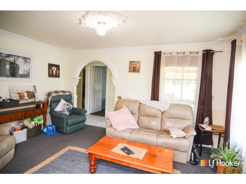 122 Macaulay Street, Lithgow NSW 2790