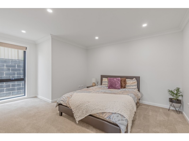 11 Bursaria Place, South Bowenfels NSW 2790