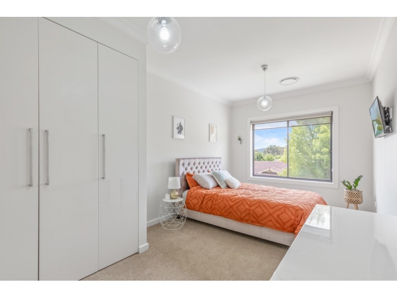 11 Bursaria Place, South Bowenfels NSW 2790