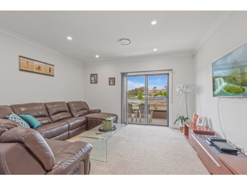 11 Bursaria Place, South Bowenfels NSW 2790