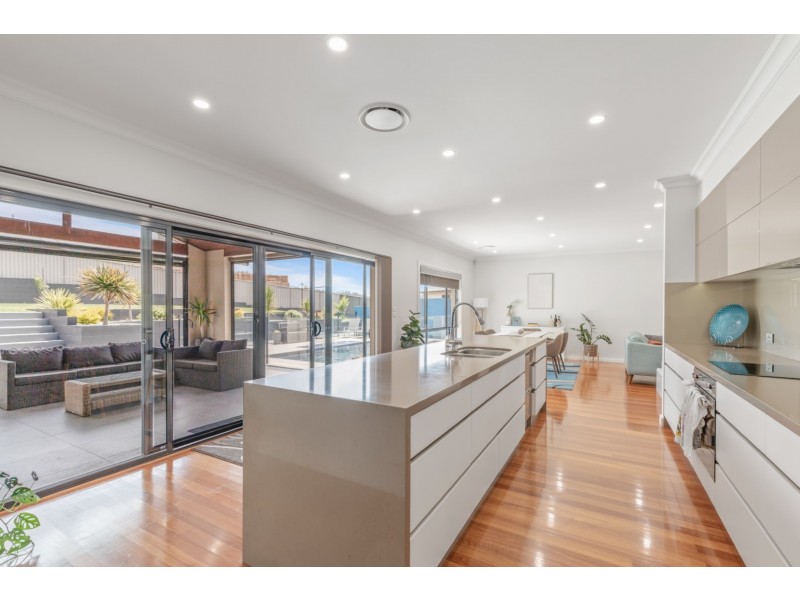 11 Bursaria Place, South Bowenfels NSW 2790
