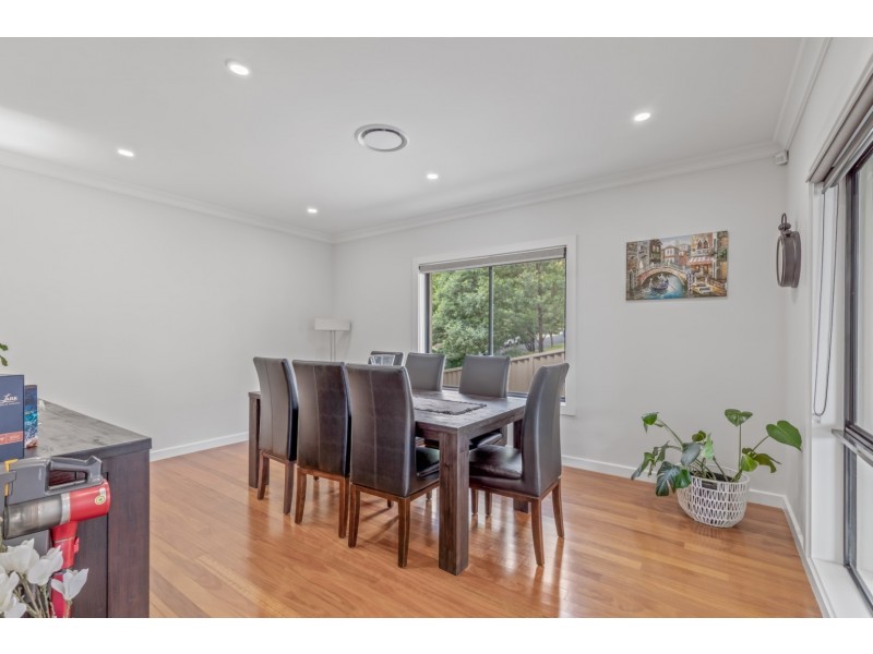 11 Bursaria Place, South Bowenfels NSW 2790