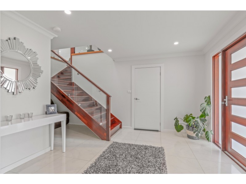 11 Bursaria Place, South Bowenfels NSW 2790