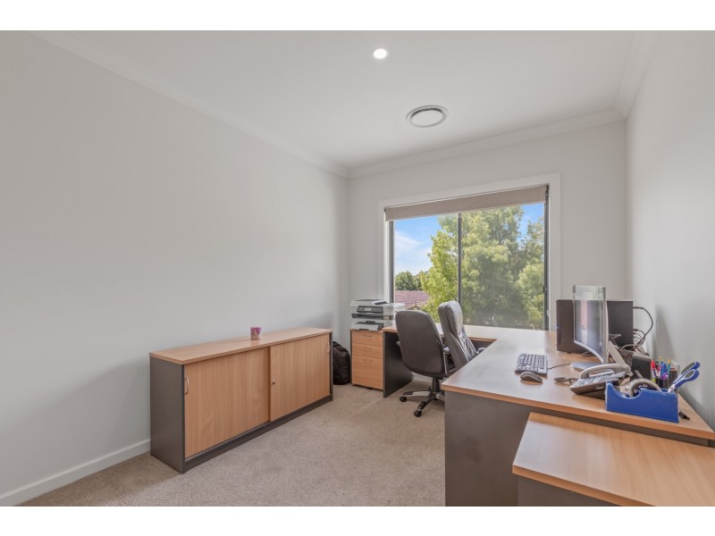 11 Bursaria Place, South Bowenfels NSW 2790