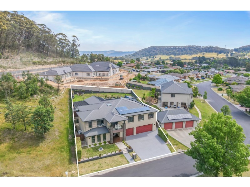 11 Bursaria Place, South Bowenfels NSW 2790