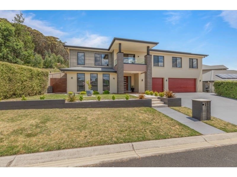 11 Bursaria Place, South Bowenfels NSW 2790