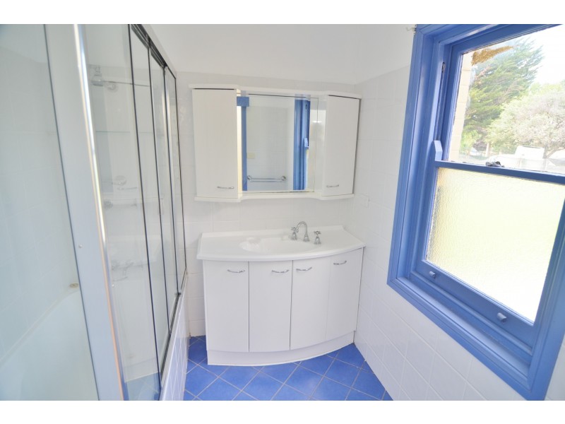 8 Saville Street, Portland NSW 2847