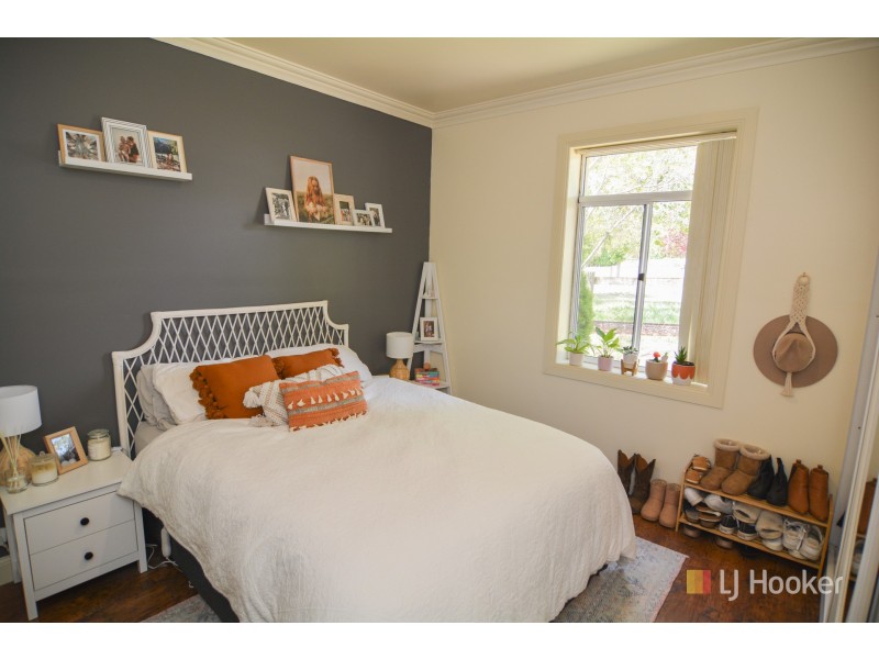 8 Saville Street, Portland NSW 2847