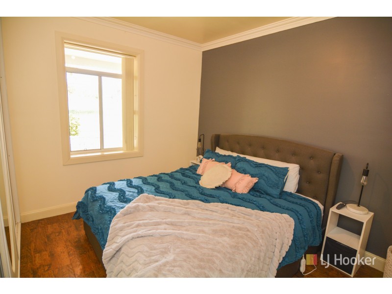 8 Saville Street, Portland NSW 2847