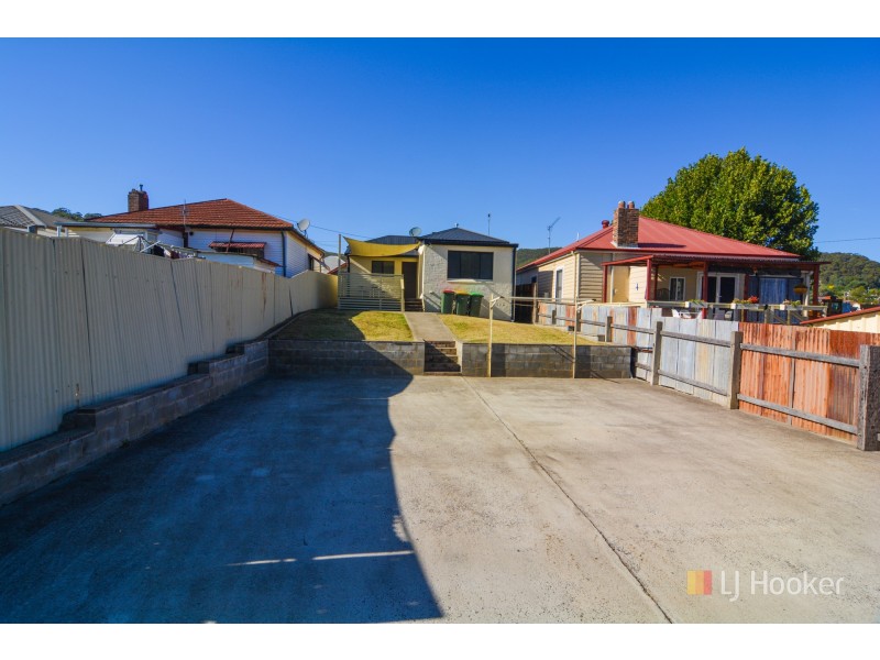 4 Chifley Road, Lithgow NSW 2790