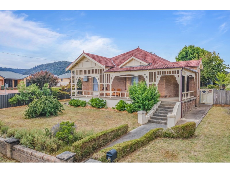 31 Padley Street, Lithgow NSW 2790