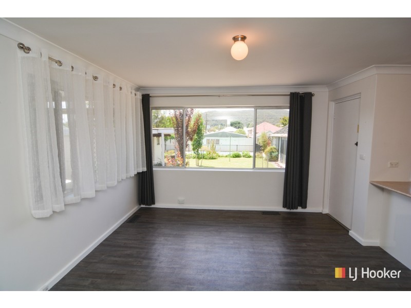 11 Ordnance Avenue, Lithgow NSW 2790