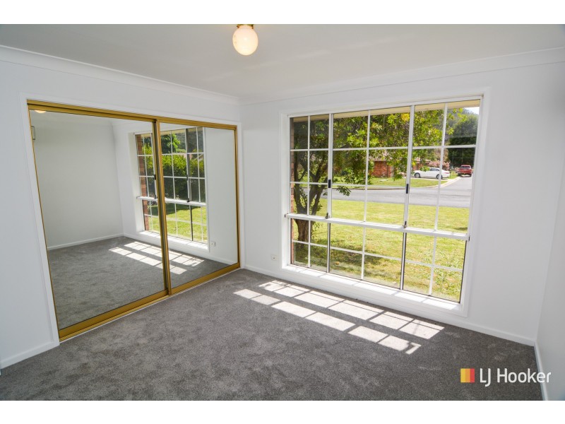 10 Fullagar Avenue, Lithgow NSW 2790