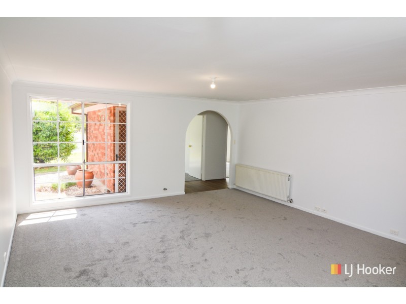10 Fullagar Avenue, Lithgow NSW 2790
