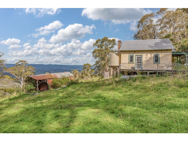 1941 Jenolan Caves Road, Hampton NSW 2790