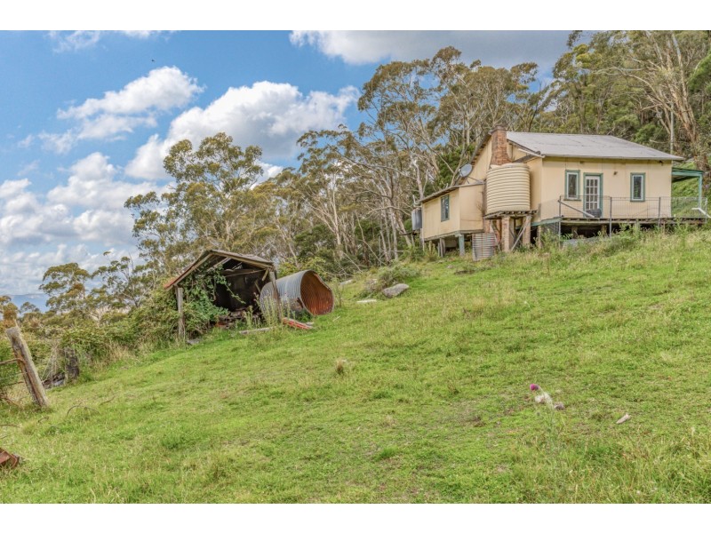 1941 Jenolan Caves Road, Hampton NSW 2790