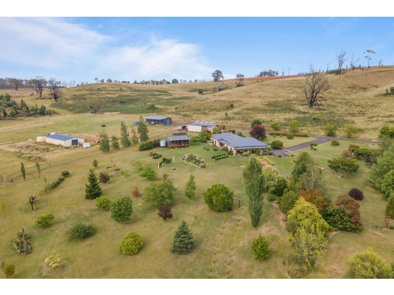 6121 Castlereagh Highway, Running Stream NSW 2850