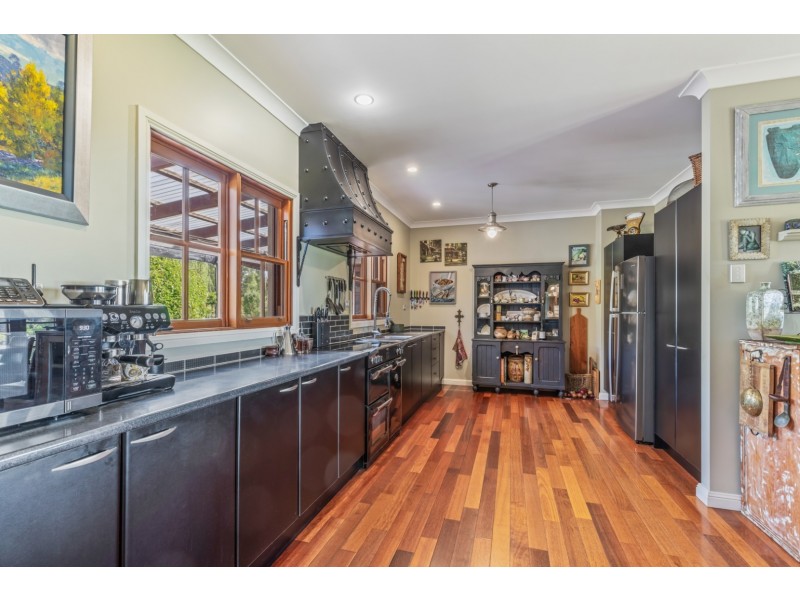 6121 Castlereagh Highway, Running Stream NSW 2850