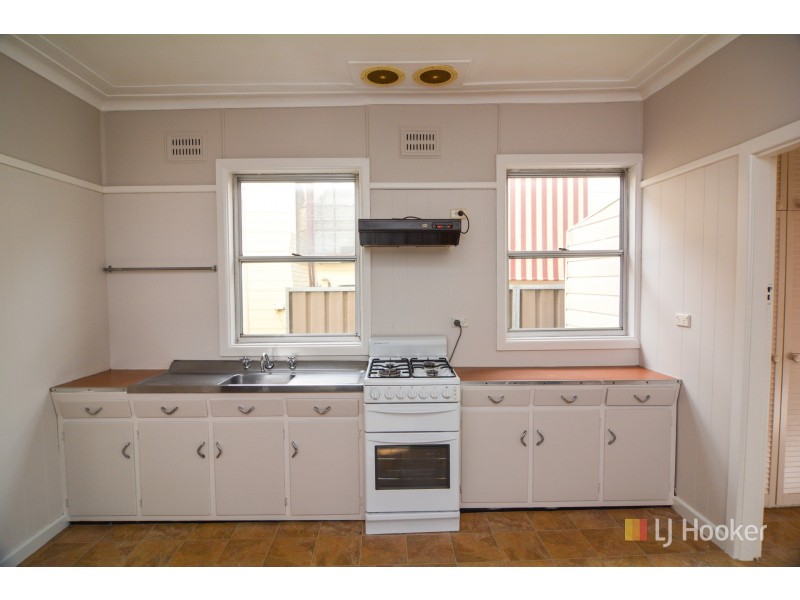 72 Rabaul Street, Lithgow NSW 2790