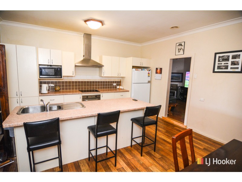 37 Spooner Street, Lithgow NSW 2790