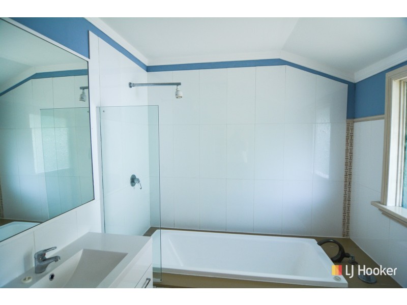 27 Bent Street, Lithgow NSW 2790