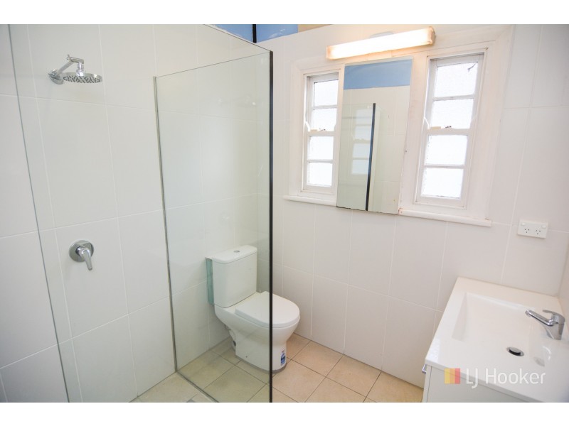 12 Sandford Avenue, Lithgow NSW 2790