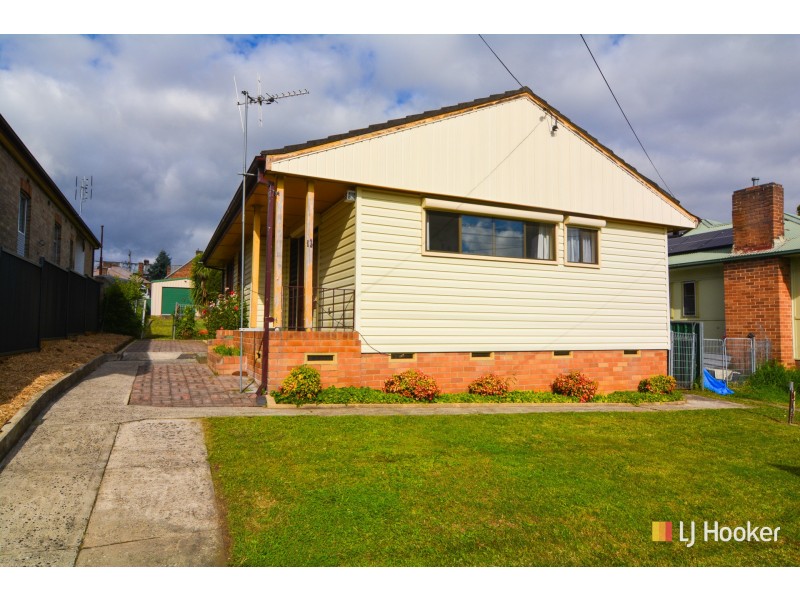 11 Hassan Street, Lithgow NSW 2790