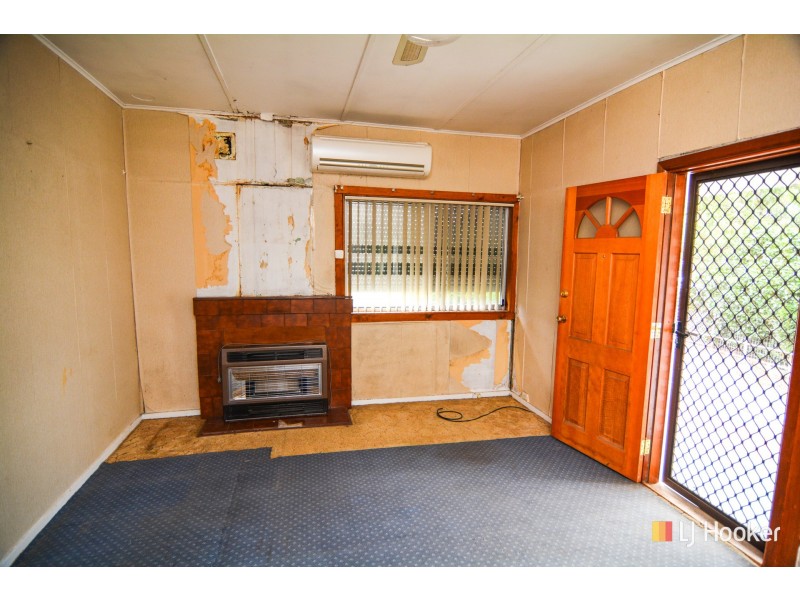 27 Tweed Road, Lithgow NSW 2790