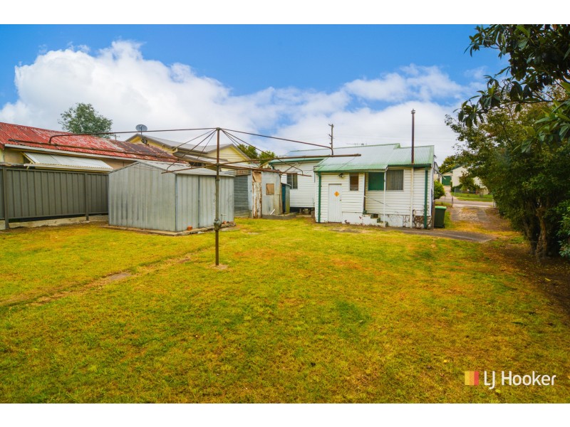 27 Tweed Road, Lithgow NSW 2790