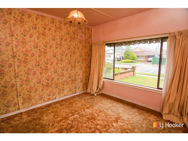 73 Laurence Street, Lithgow NSW 2790
